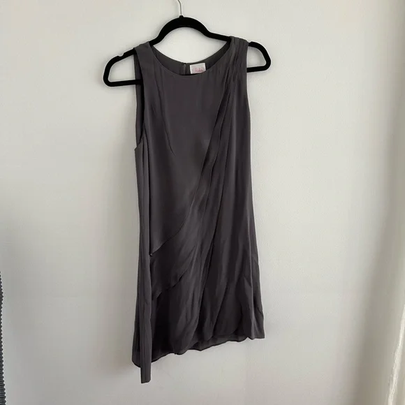 100% Silk Ruffled Dress - Picture 1 of 10